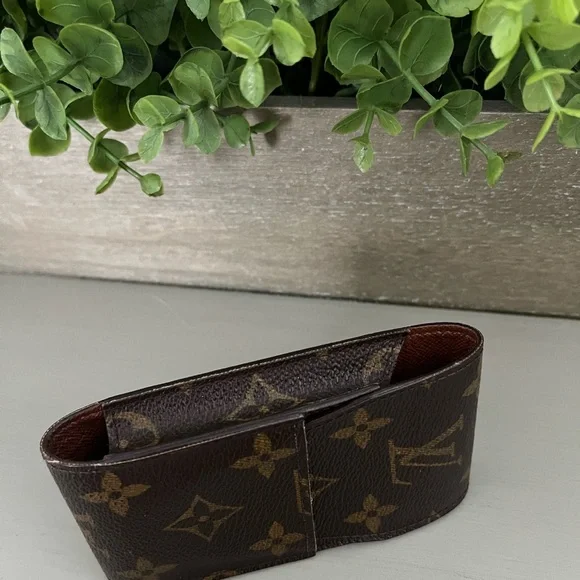 Louis Vuitton Cigarette Case / Accessory Case - Picture 4 of 11
